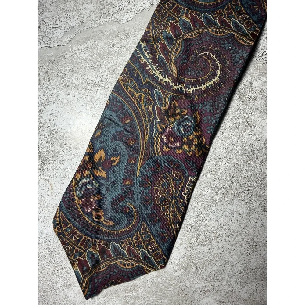 Pierre Balmain Italian Silk Tie Mens OS Purple Paisley Necktie X-Long Vintage
